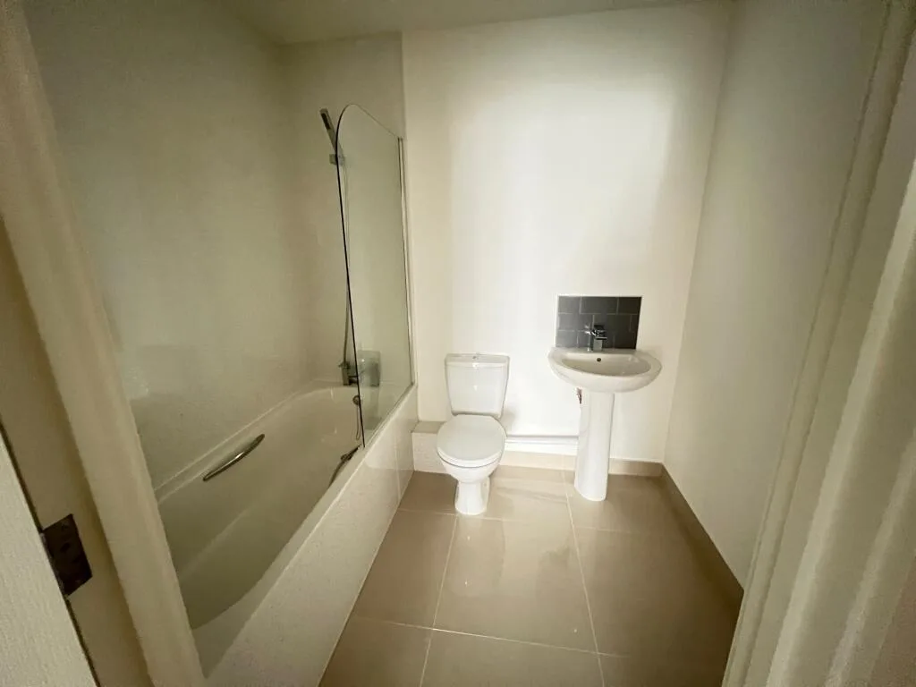 2 bedroom ground floor flat for rent