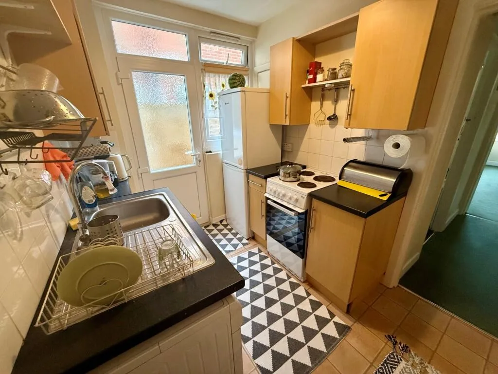 1 bedroom maisonette for rent