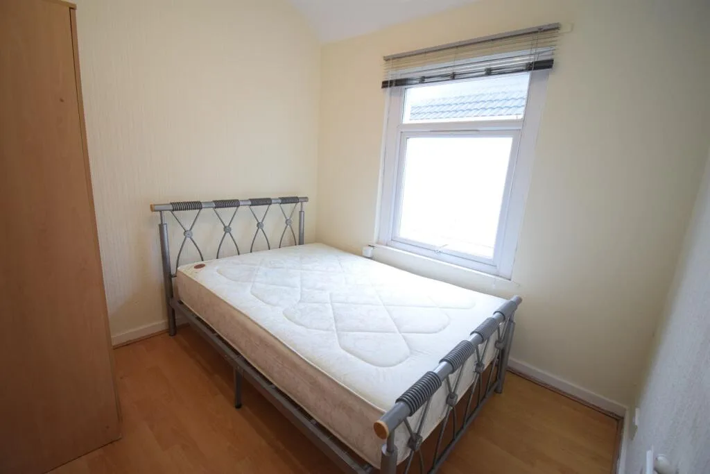 1 bedroom house for rent