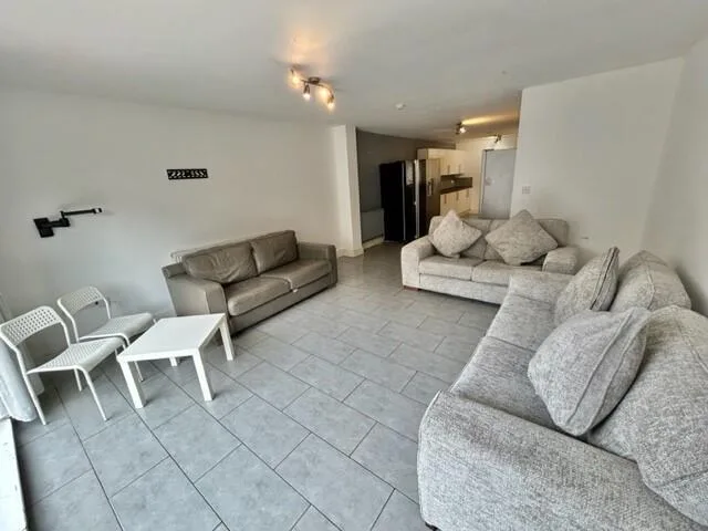 1 bedroom house of multiple occupation for rent