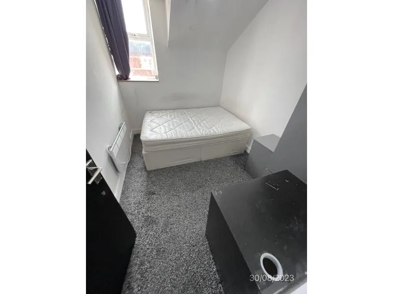 3 bedroom flat for rent