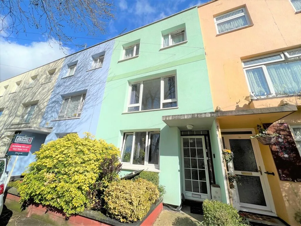 1 bedroom house share for rent