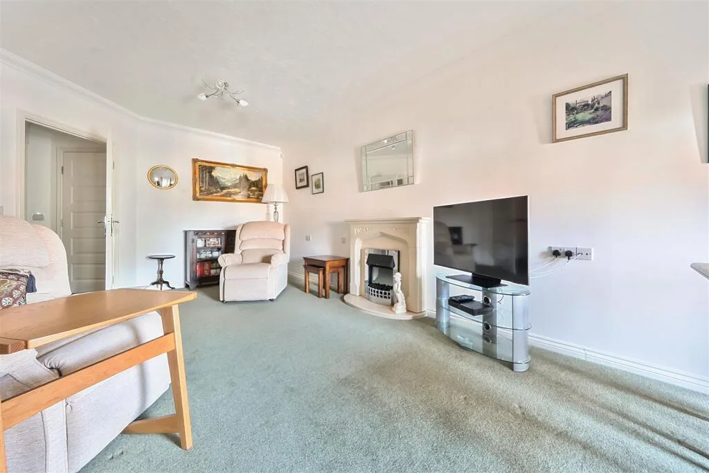 1 bedroom retirement property for rent