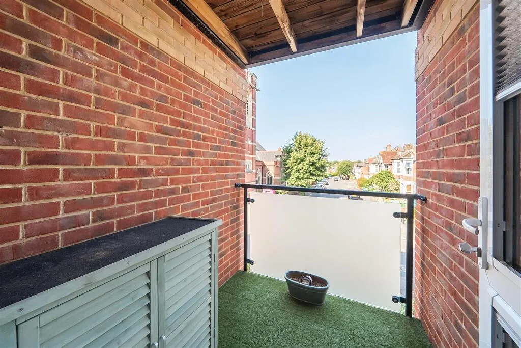 1 bedroom retirement property for rent