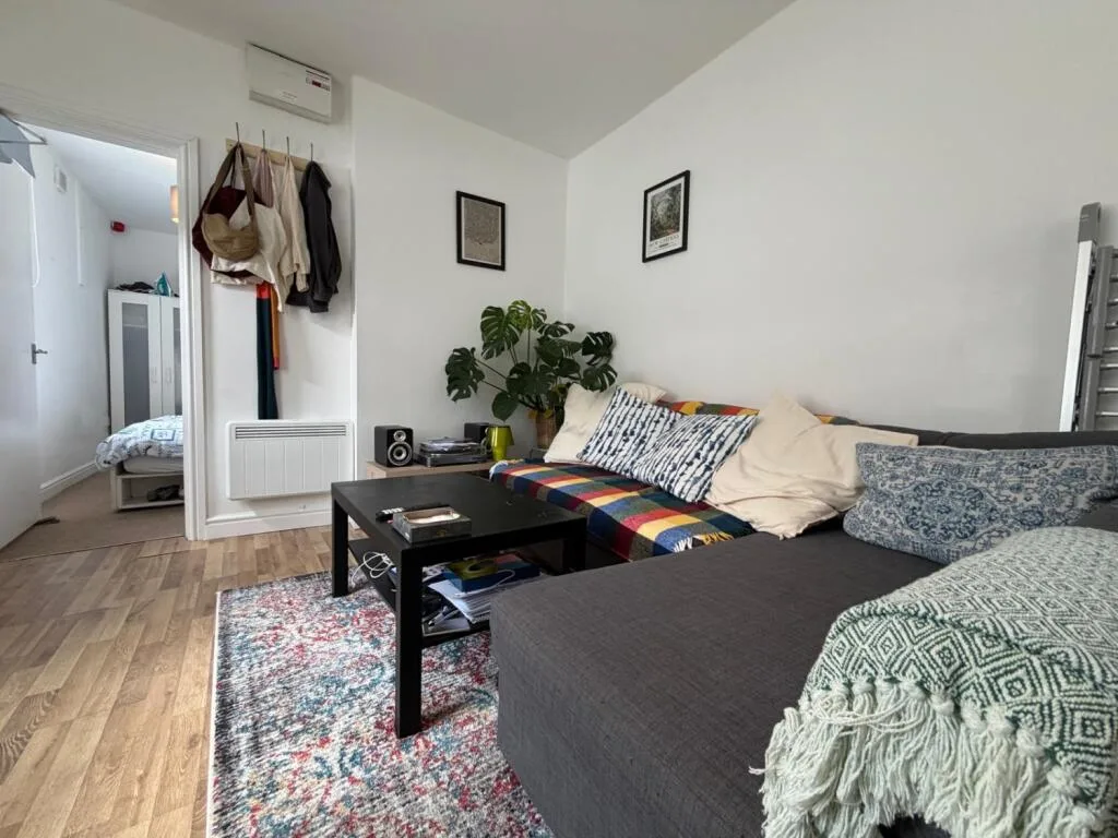 1 bedroom ground floor flat for rent