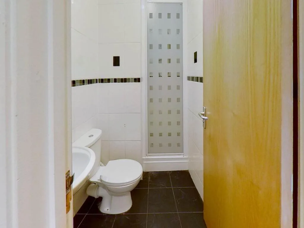 1 bedroom flat share for rent