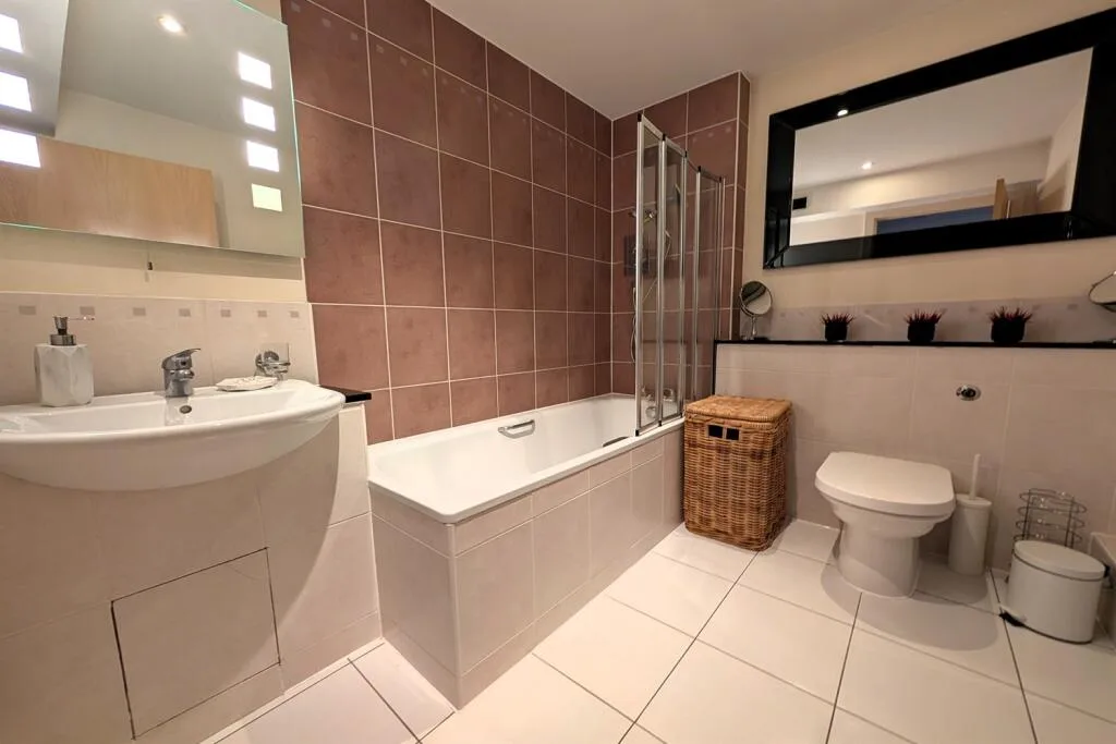 2 bedroom flat for rent