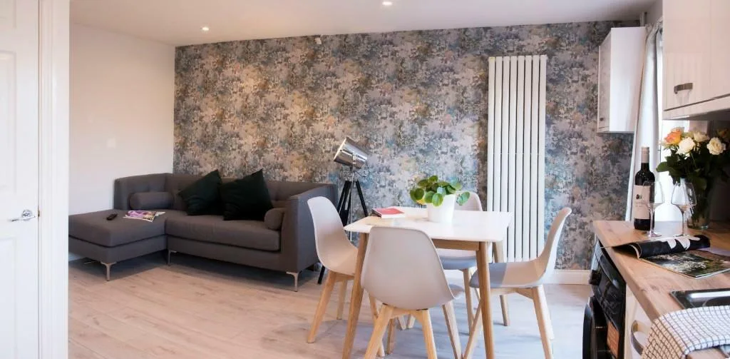 1 bedroom house share for rent
