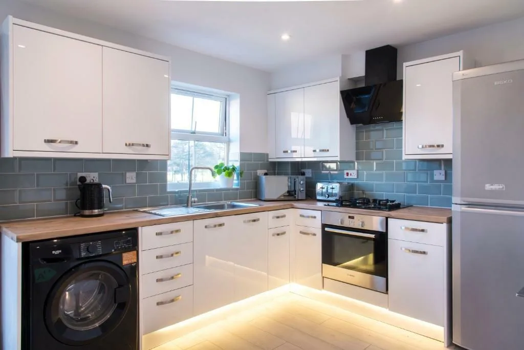 1 bedroom house share for rent