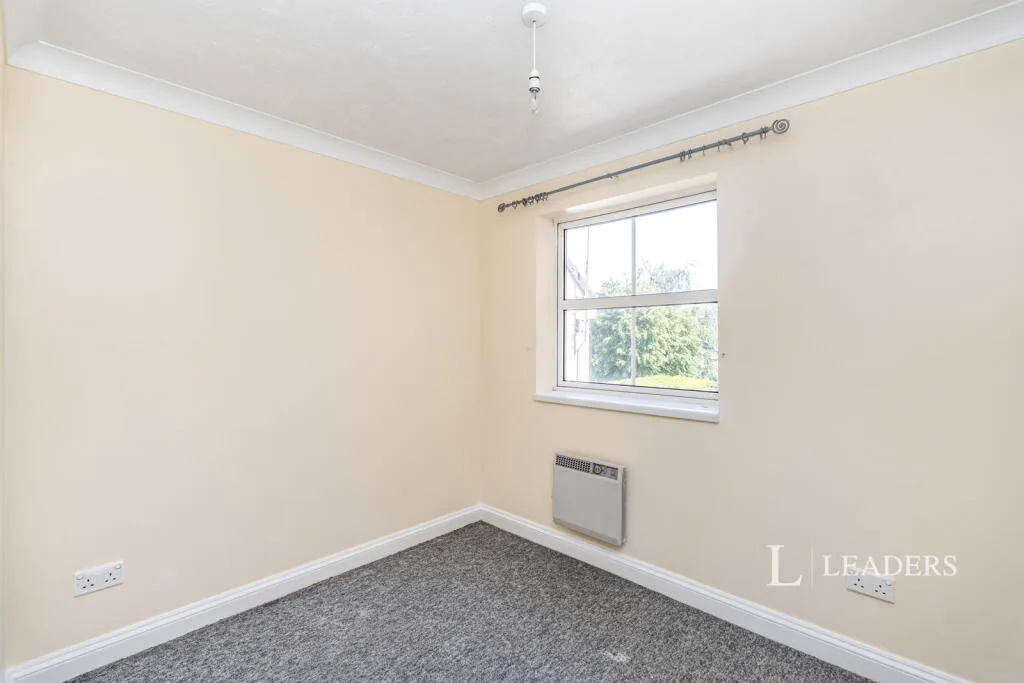 2 bedroom semi-detached house for rent