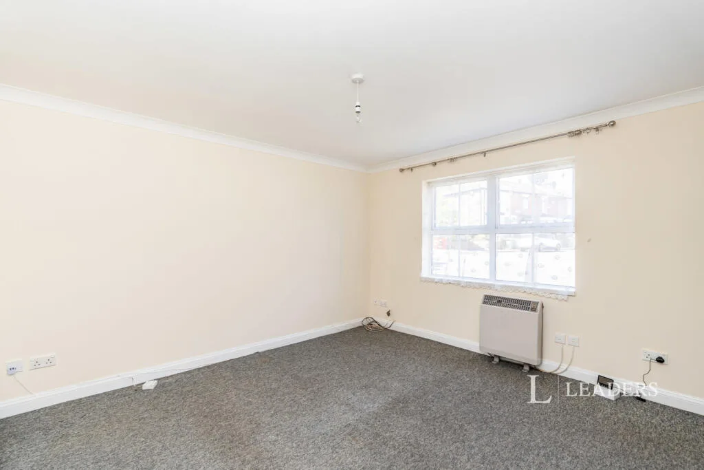 2 bedroom semi-detached house for rent