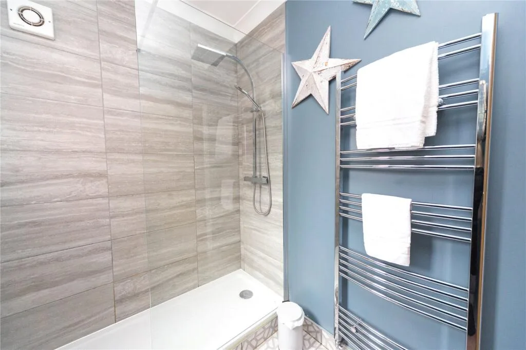 1 bedroom ground floor flat for rent