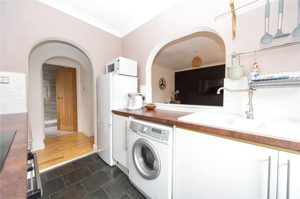 1 bedroom ground floor flat for rent