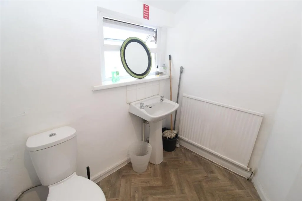 1 bedroom house for rent