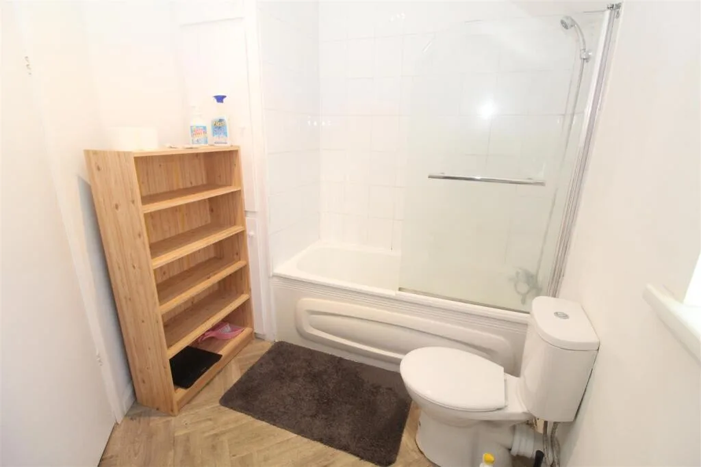 1 bedroom house for rent