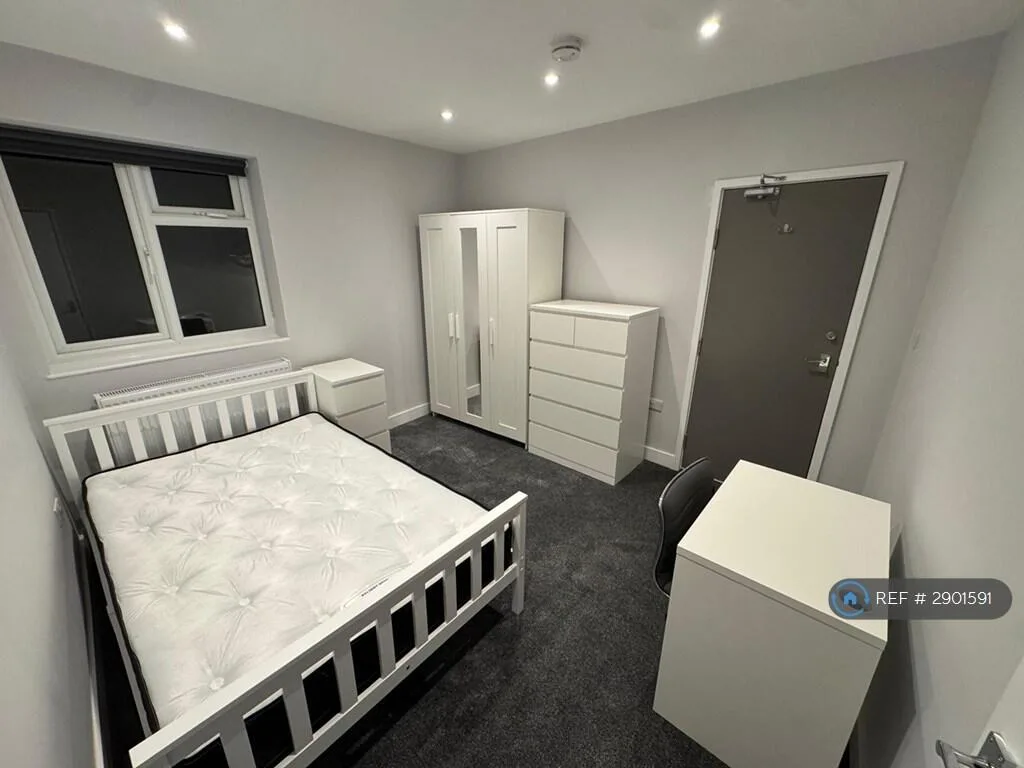 1 bedroom house share for rent