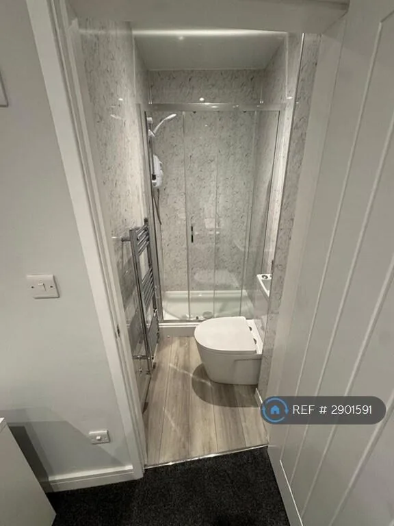 1 bedroom house share for rent