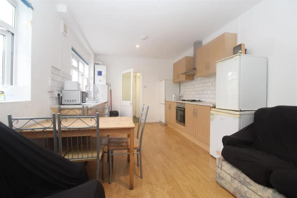 1 bedroom house for rent