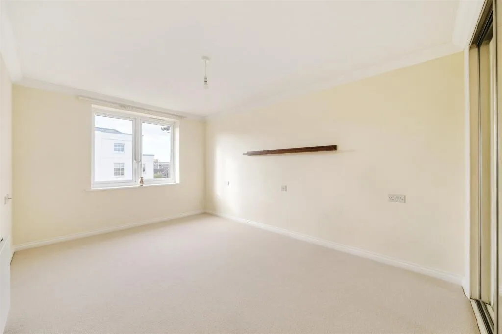 2 bedroom retirement property for rent