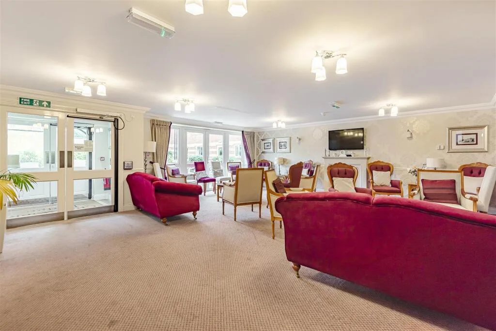2 bedroom retirement property for rent