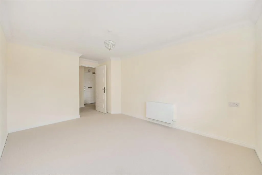 2 bedroom retirement property for rent