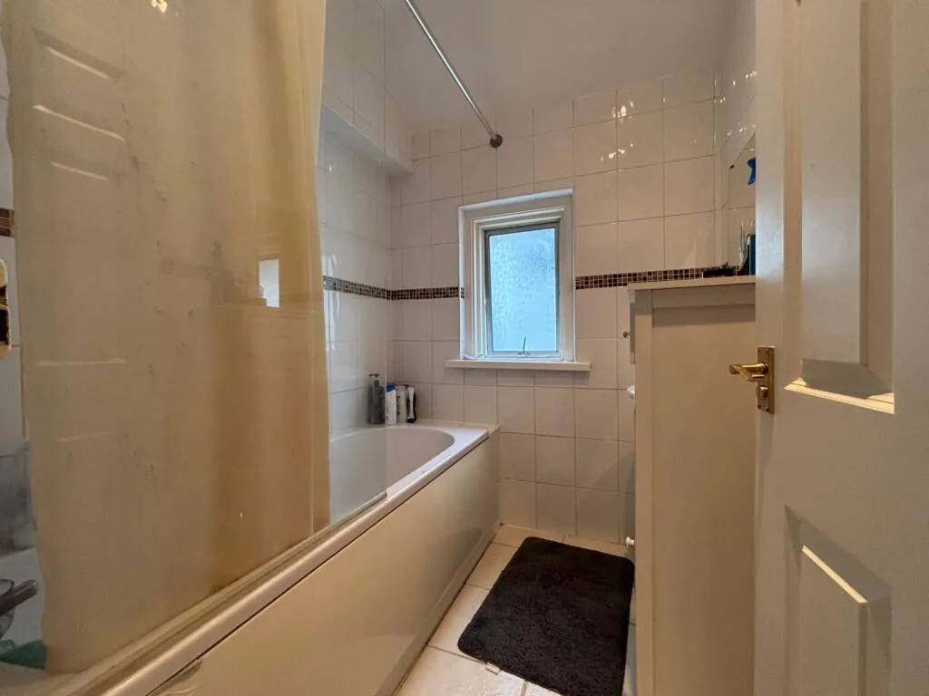 4 bedroom terraced house for rent