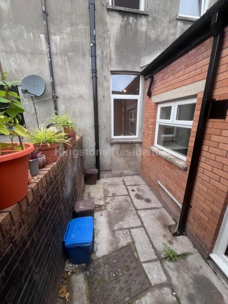 2 bedroom terraced house for rent