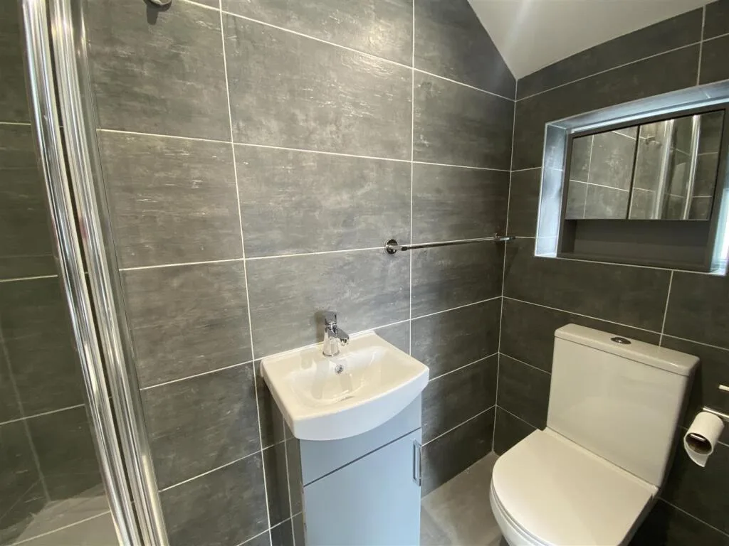 1 bedroom ground floor flat for rent
