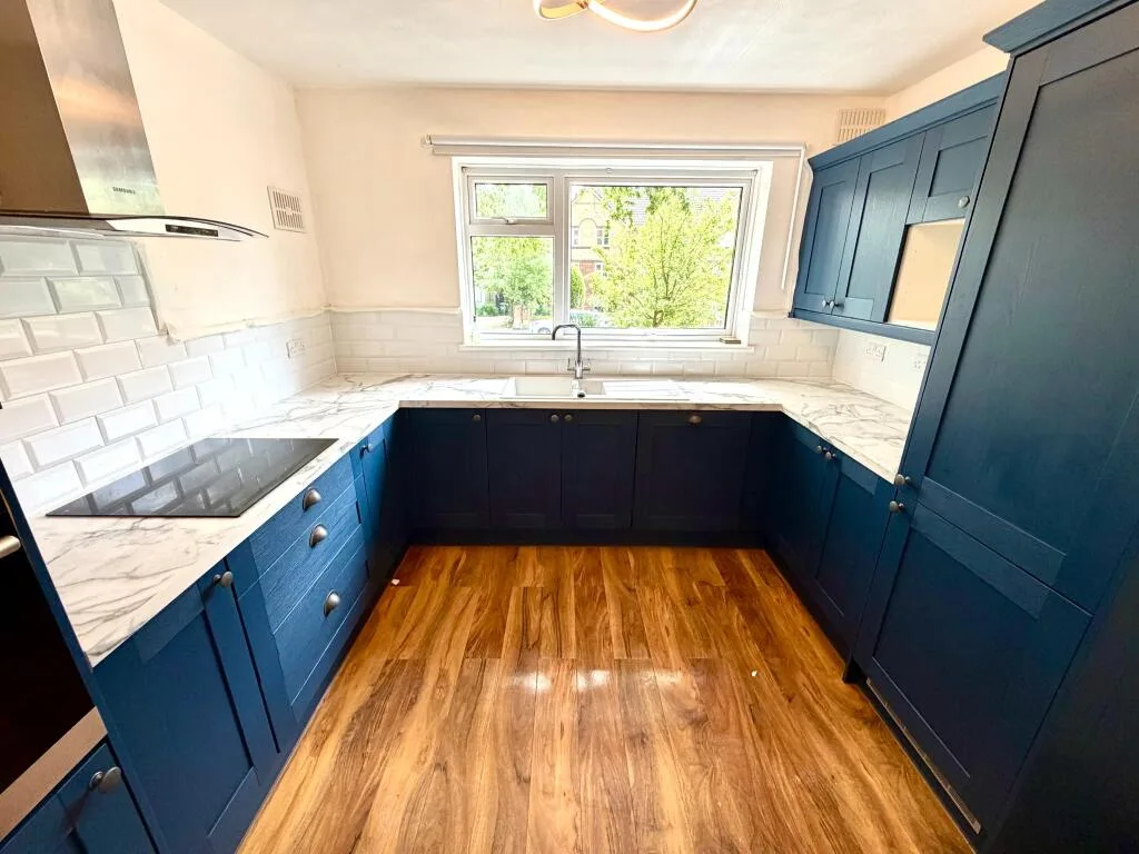 2 bedroom flat for rent
