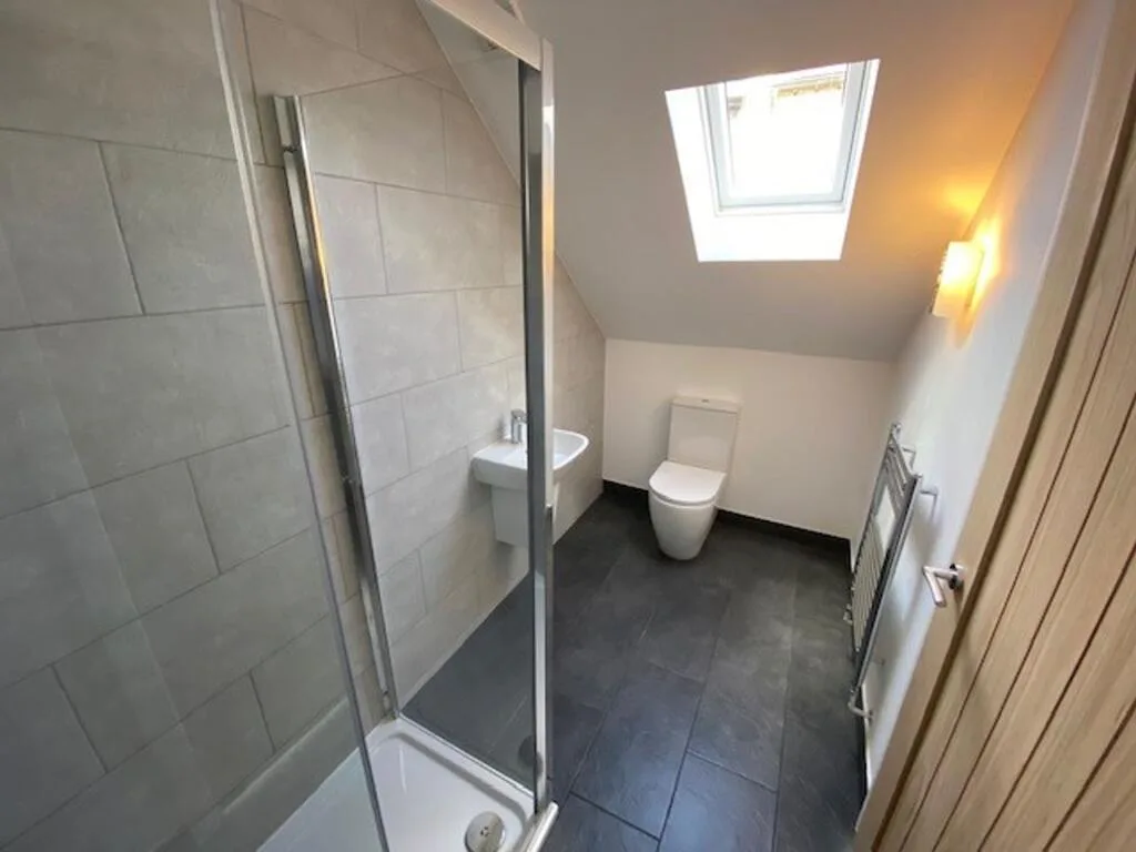 3 bedroom maisonette for rent