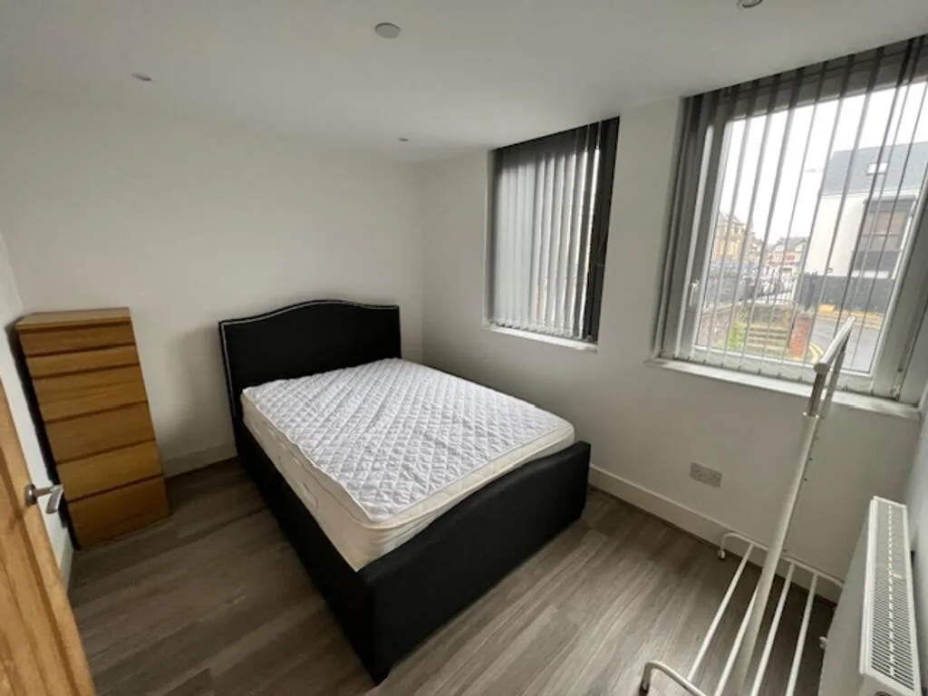 3 bedroom maisonette for rent