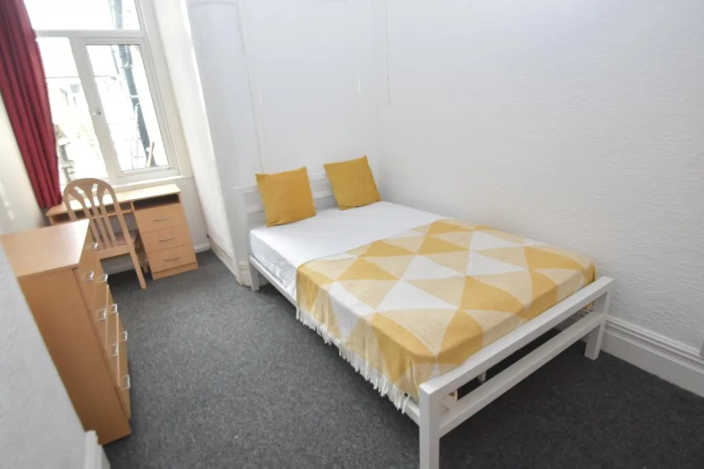 4 bedroom house for rent