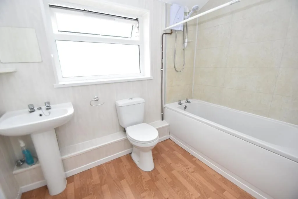 4 bedroom house for rent