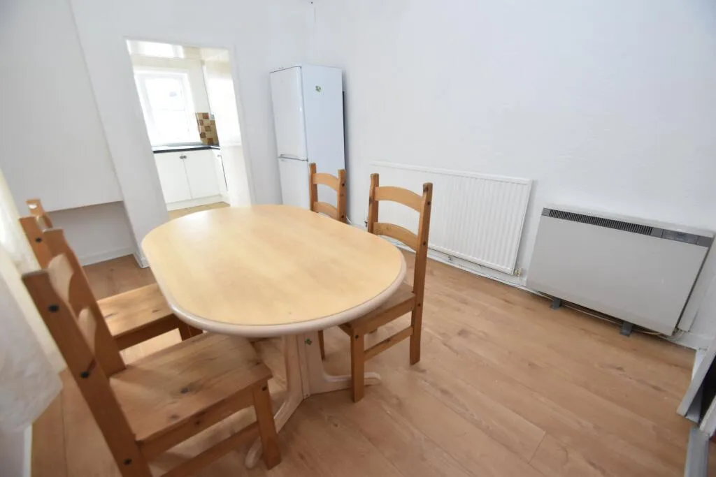 4 bedroom house for rent