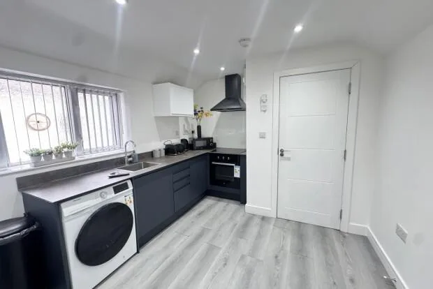 1 bedroom flat for rent