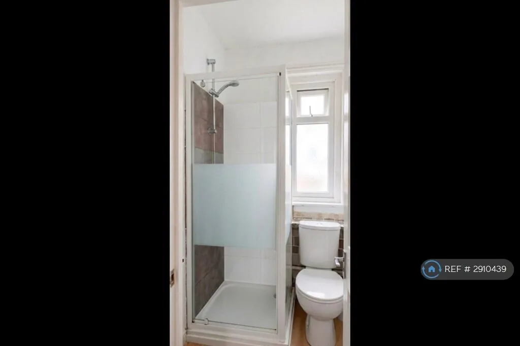 4 bedroom maisonette for rent
