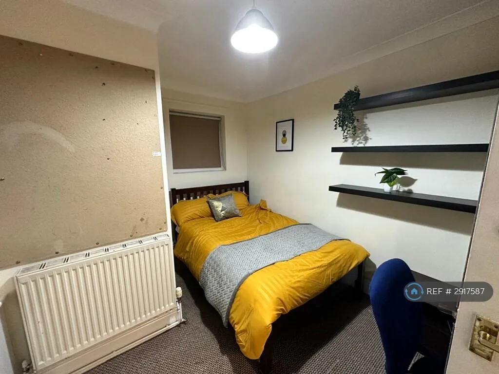 3 bedroom flat for rent