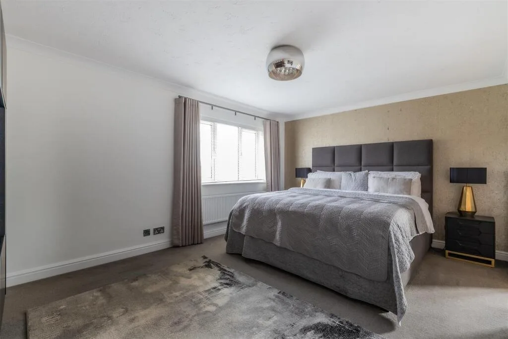 4 bedroom detached house for rent