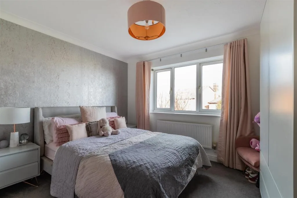 4 bedroom detached house for rent