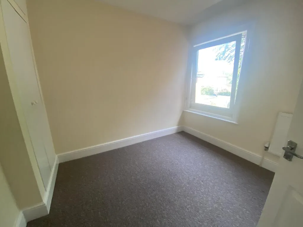3 bedroom semi-detached house for rent