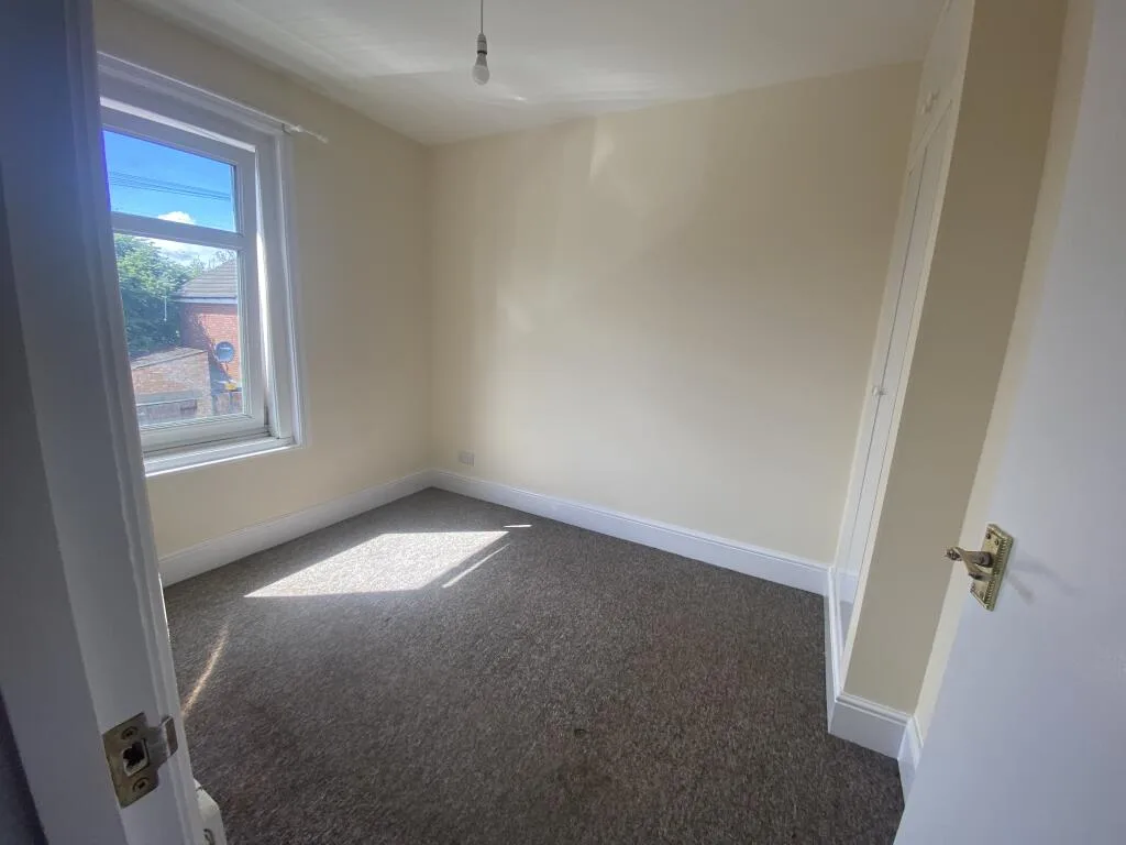 3 bedroom semi-detached house for rent