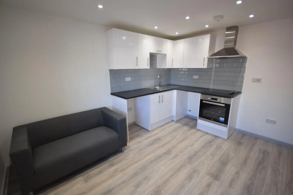 2 bedroom flat for rent