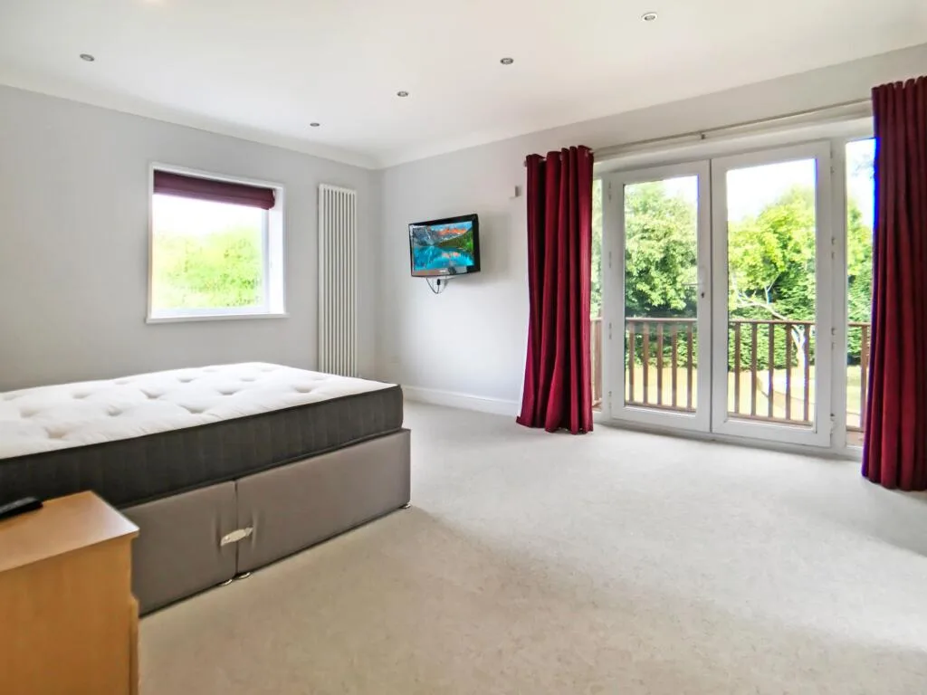 1 bedroom house share for rent