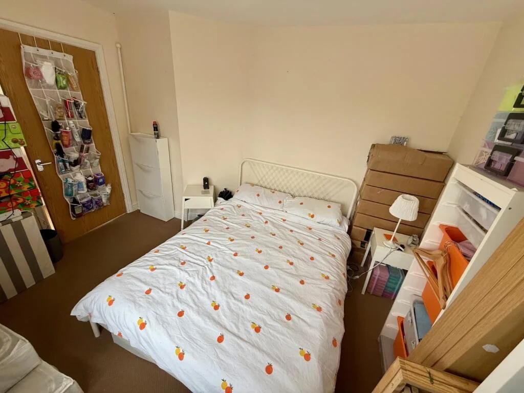 2 bedroom bungalow for rent