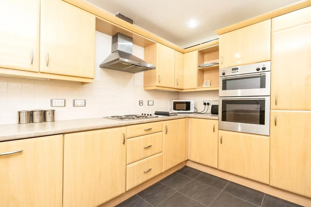 2 bedroom house for rent