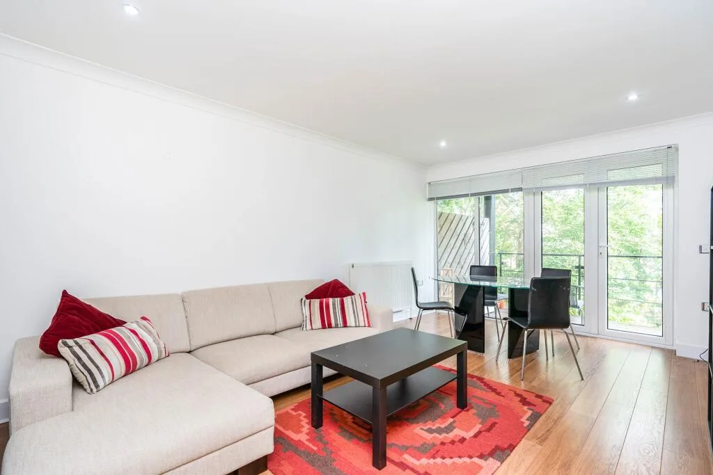 2 bedroom house for rent