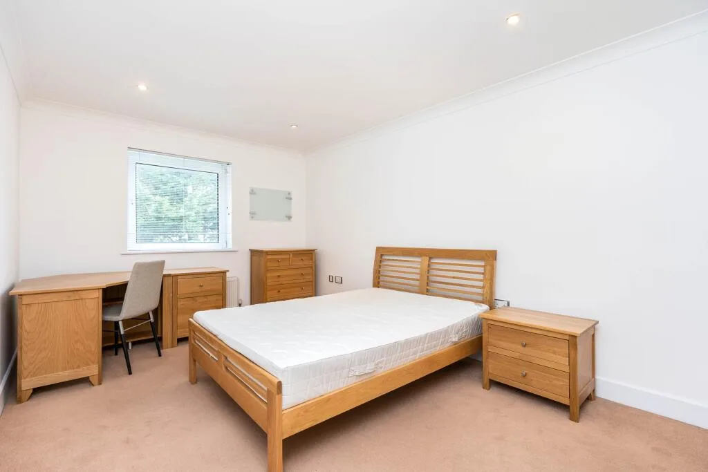 2 bedroom house for rent
