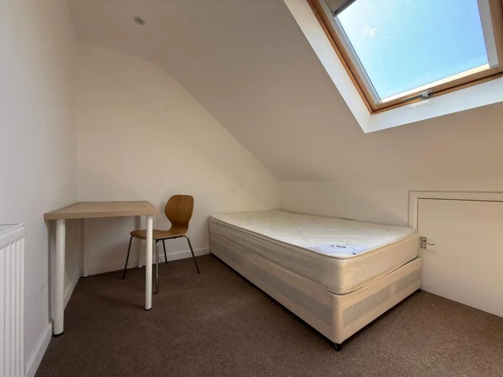 4 bedroom terraced house for rent