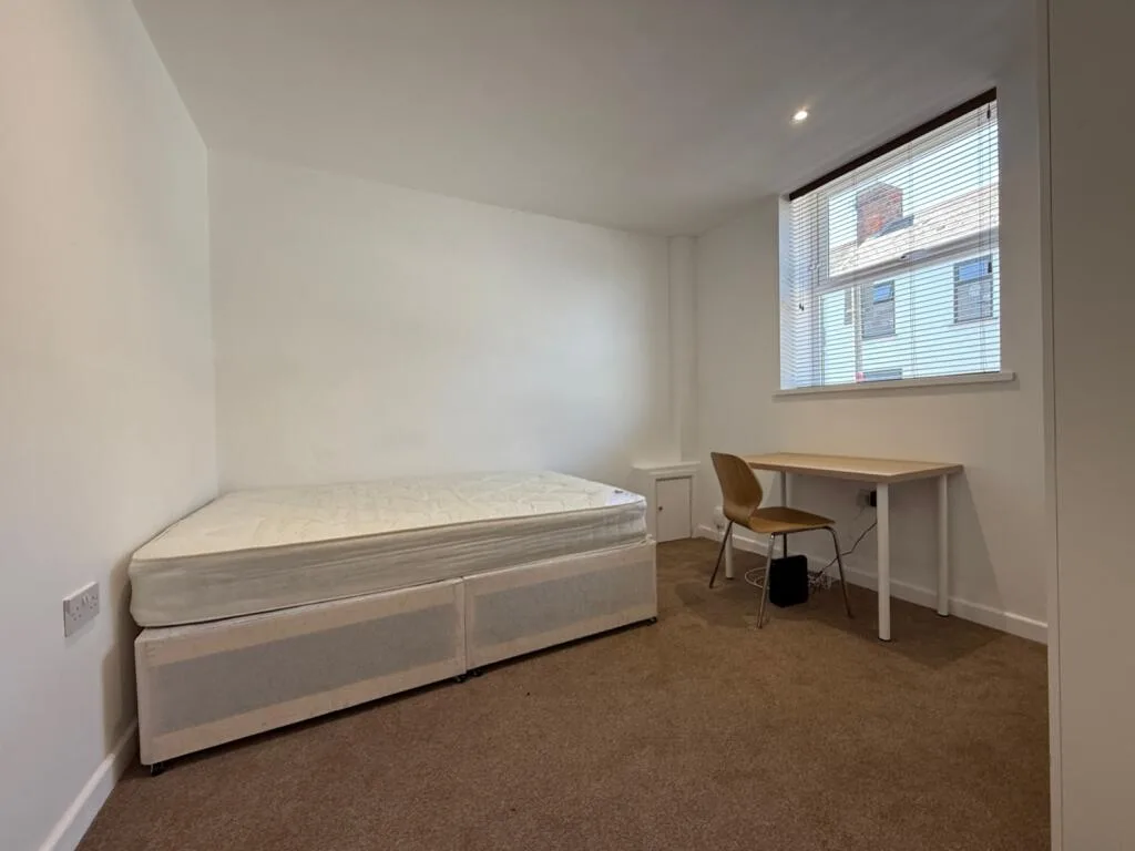 4 bedroom terraced house for rent