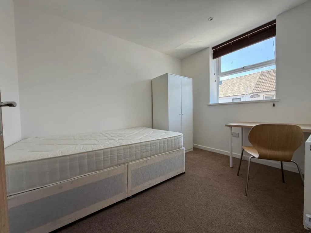 4 bedroom terraced house for rent